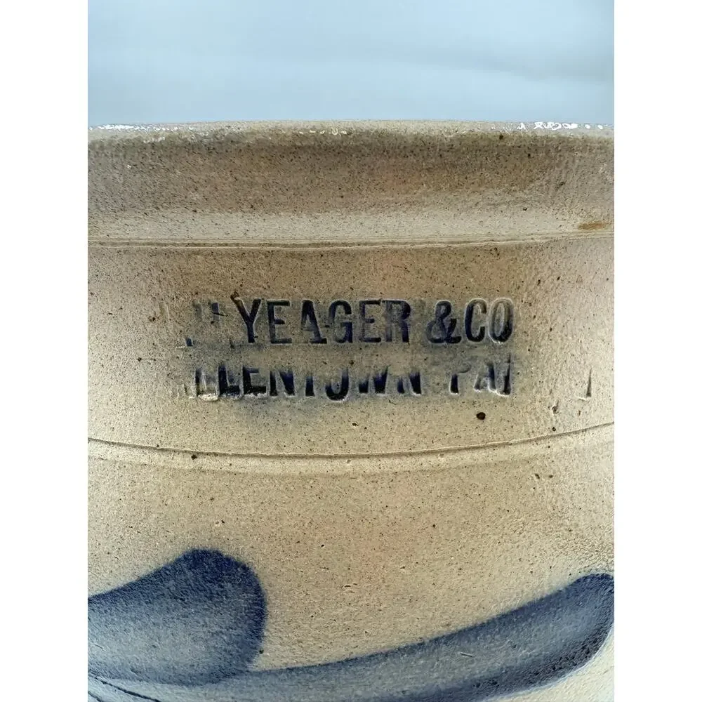 L. H Yeager Allentown PA 19th Century Stoneware Crock